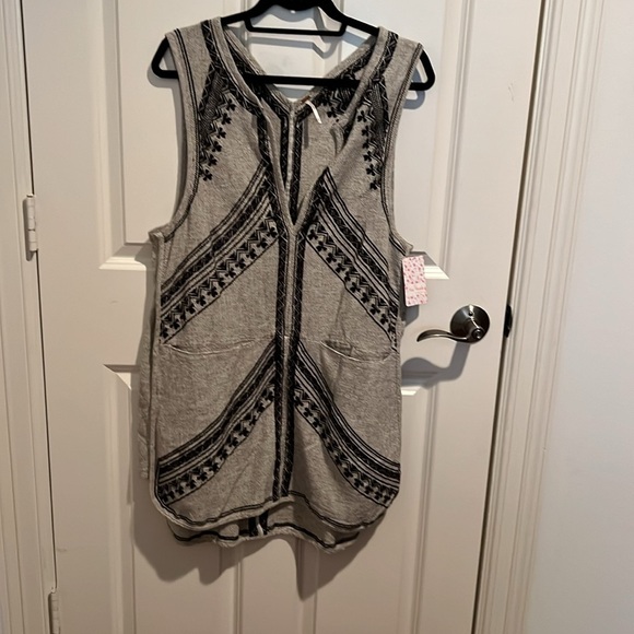 Free People Say it Isn’t so tunic nwt - Picture 2 of 3